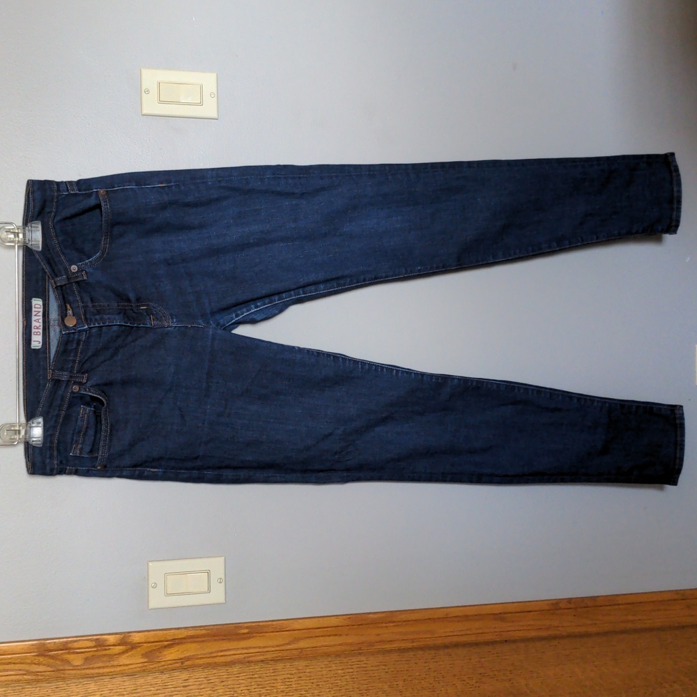 J Brand Skinny in Pure